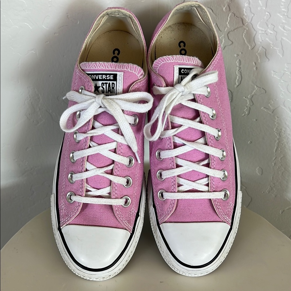 Converse Pink All Star Lift Canvas Sneakers Classic Style Sz 8 women. Beautiful